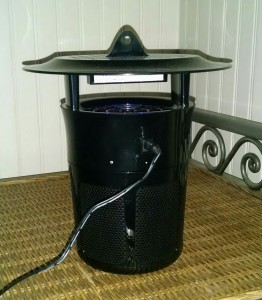 MOSCLEAN Mosquito Trap is easy to use, keeps the room cool while keeping away mosquitoes. *Photo by B.L.